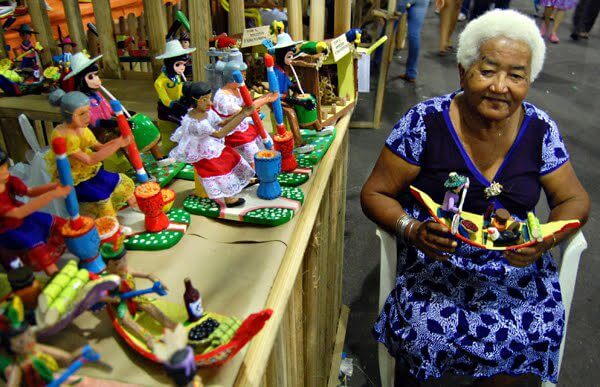Famosa artesã Nina Abreu